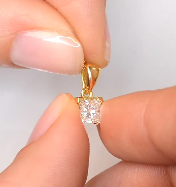 18K Gold Princess Cut Lab Diamond Pendant Necklace 0.50CT F/VS - Image 4