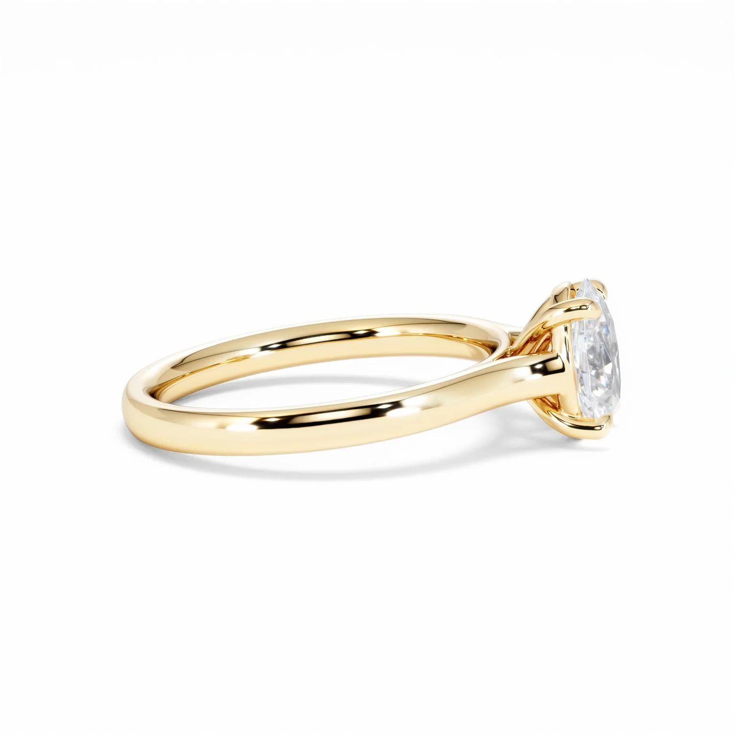 Amora Oval 1.00ct Diamond Engagement Ring G/VS1 Set in 18K Gold - Image 28