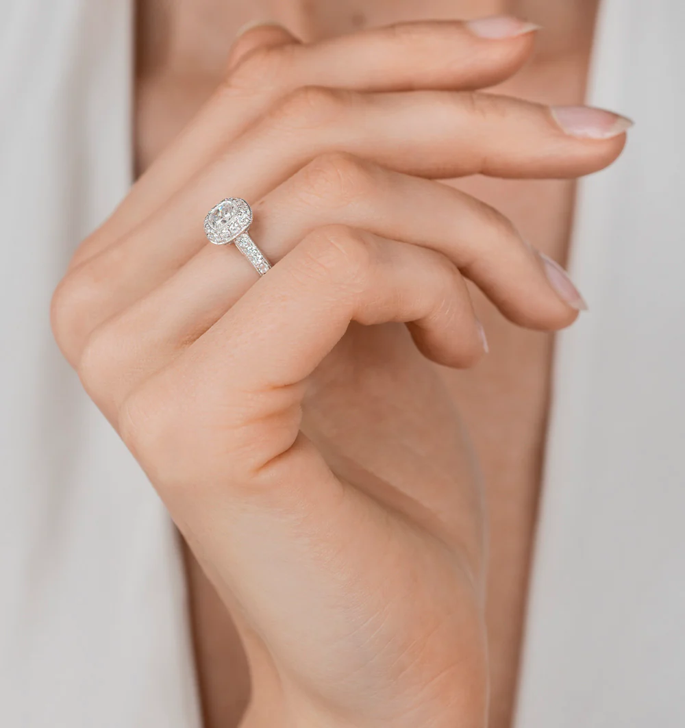 Danielle Diamond Engagement Side Stone Ring in Platinum 1CT G/SI2 - Image 2