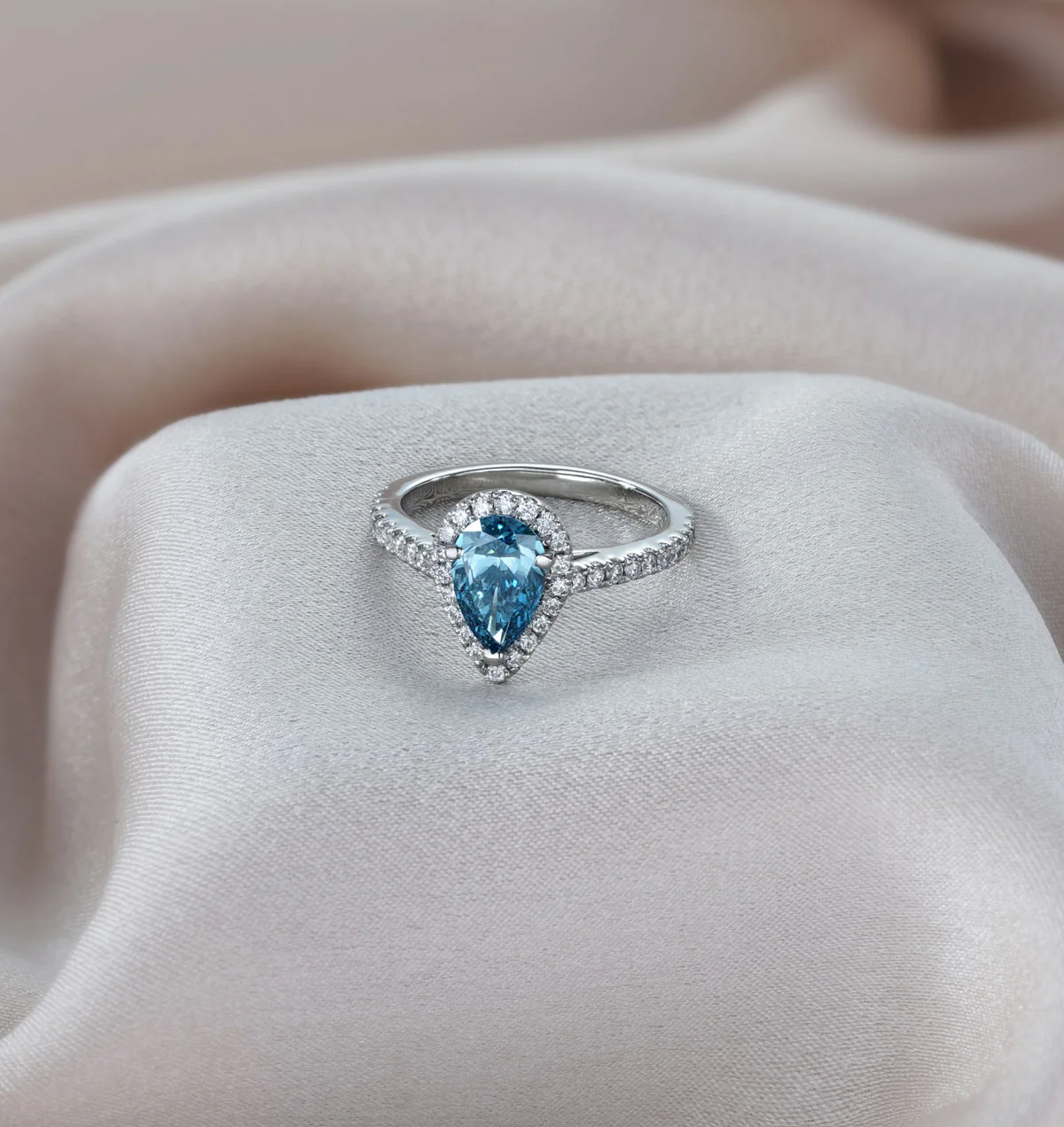 Diana Blue Lab Diamond Pear Halo Ring 1.60ct in Platinum - Elara Collection - Image 5
