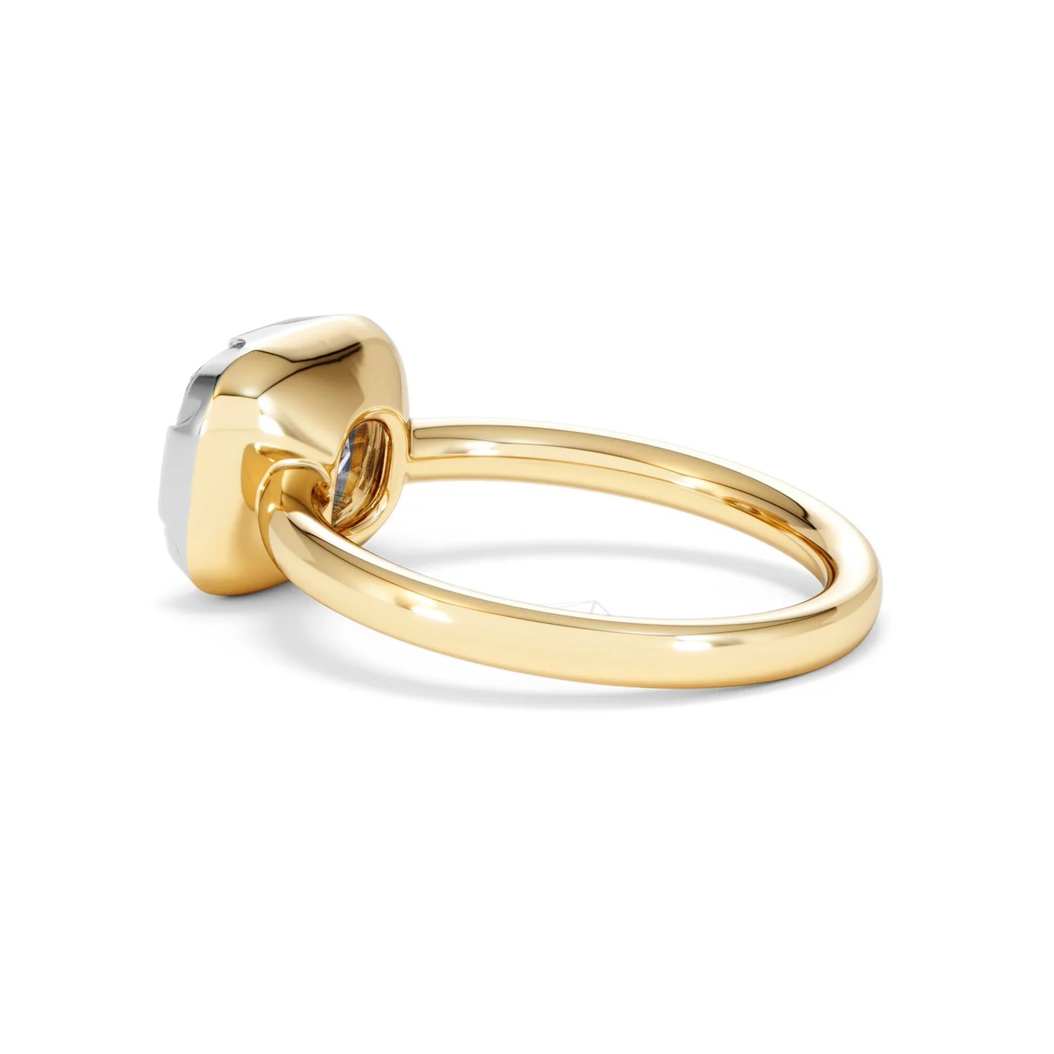 East West 3.00ct Elongated Cushion Cut Lab Diamond Solitaire Engagement Ring in 18K Yellow Gold - Image 60
