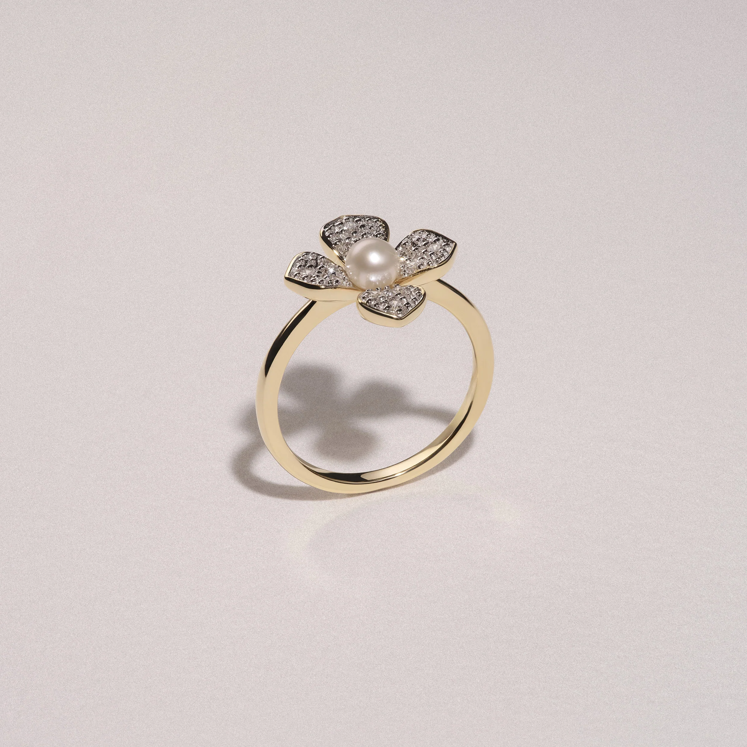 Eden 0.70ct Round Pearl and Lab Diamond Floral Ring in 18K Gold Vermeil - Image 6
