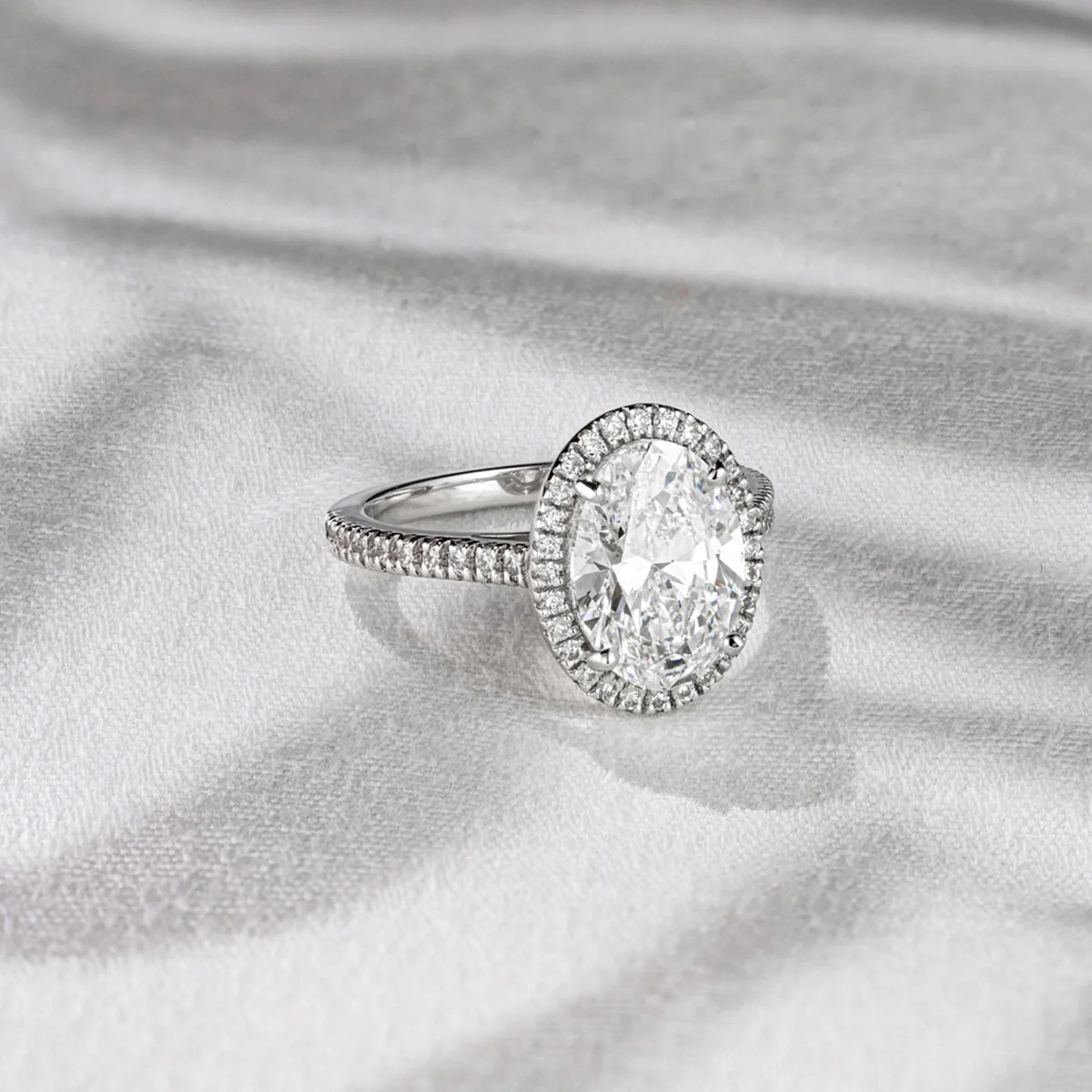 Georgina 3.50ct Lab Diamond Oval Cut Engagement Ring in Platinum G/VS1 - Image 6