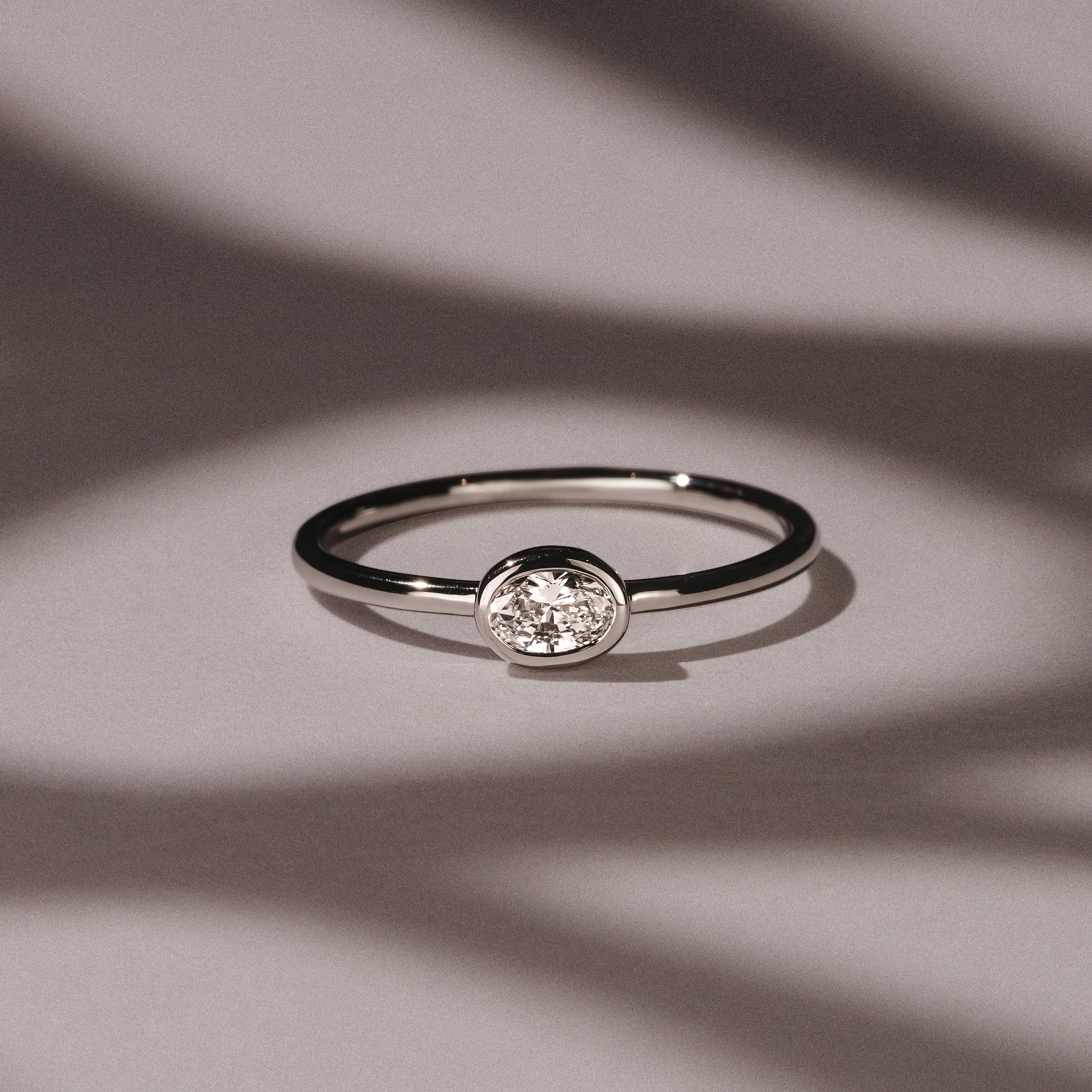 Horizon Oval Cut Lab Diamond Solitaire Ring 0.25ct H/SI in 9K White Gold - Image 8