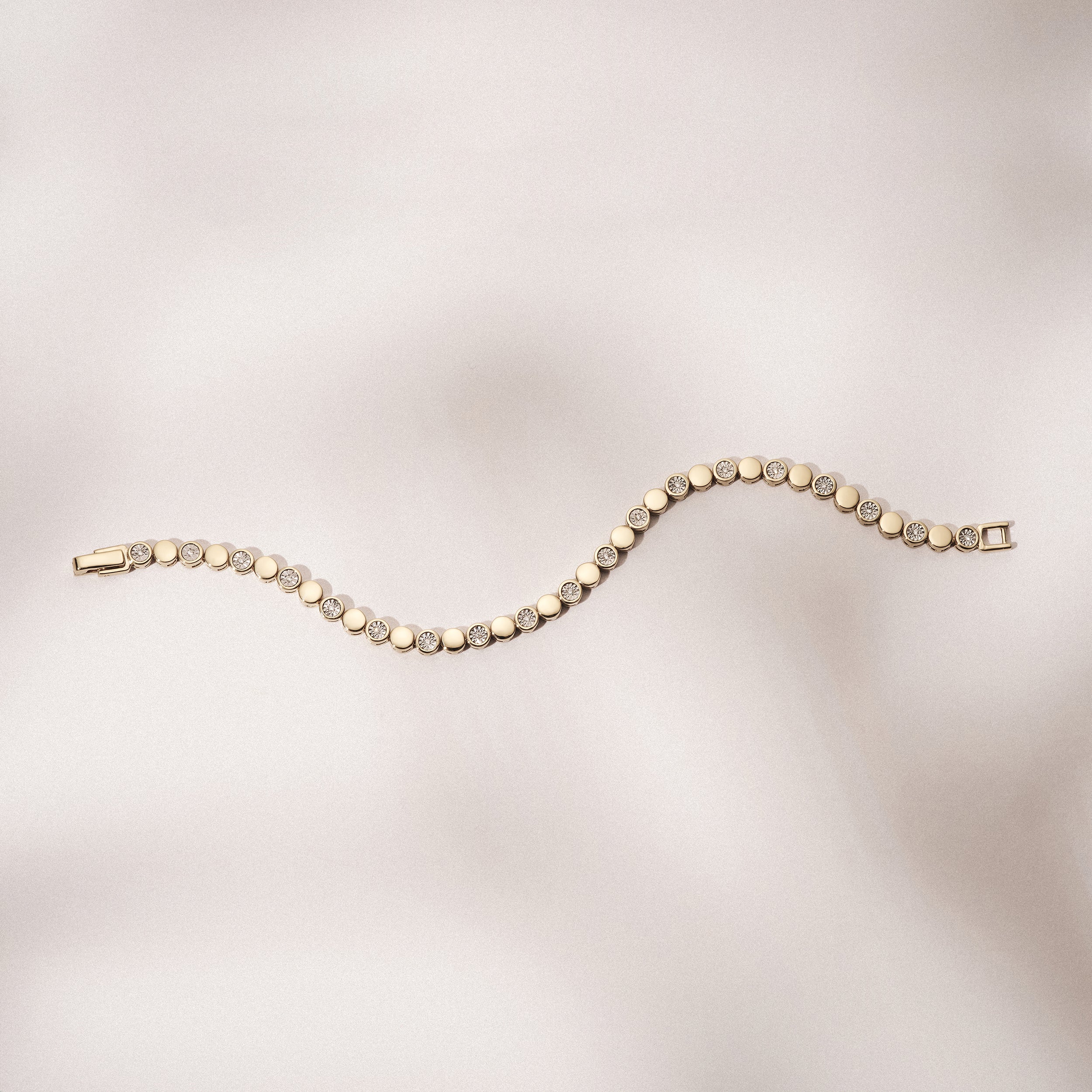 Lab Diamond Tennis Bracelet Round Cut 0.10ct H/SI 18K Gold Vermeil - Image 8