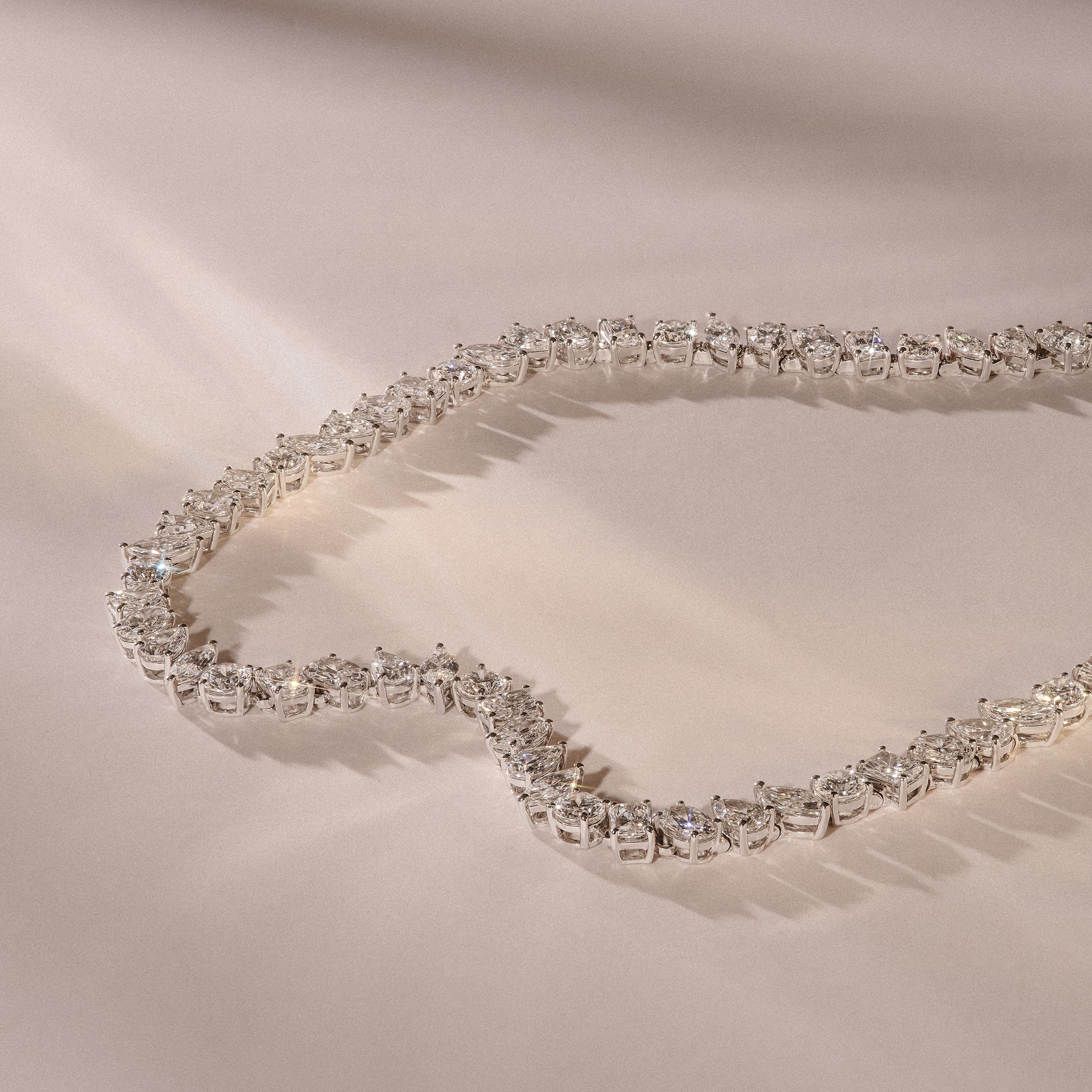 LUXE 22.00ct Lab Diamond Necklace with IGI Certified Mixed-Cut Diamonds in 18K White Gold - Image 8