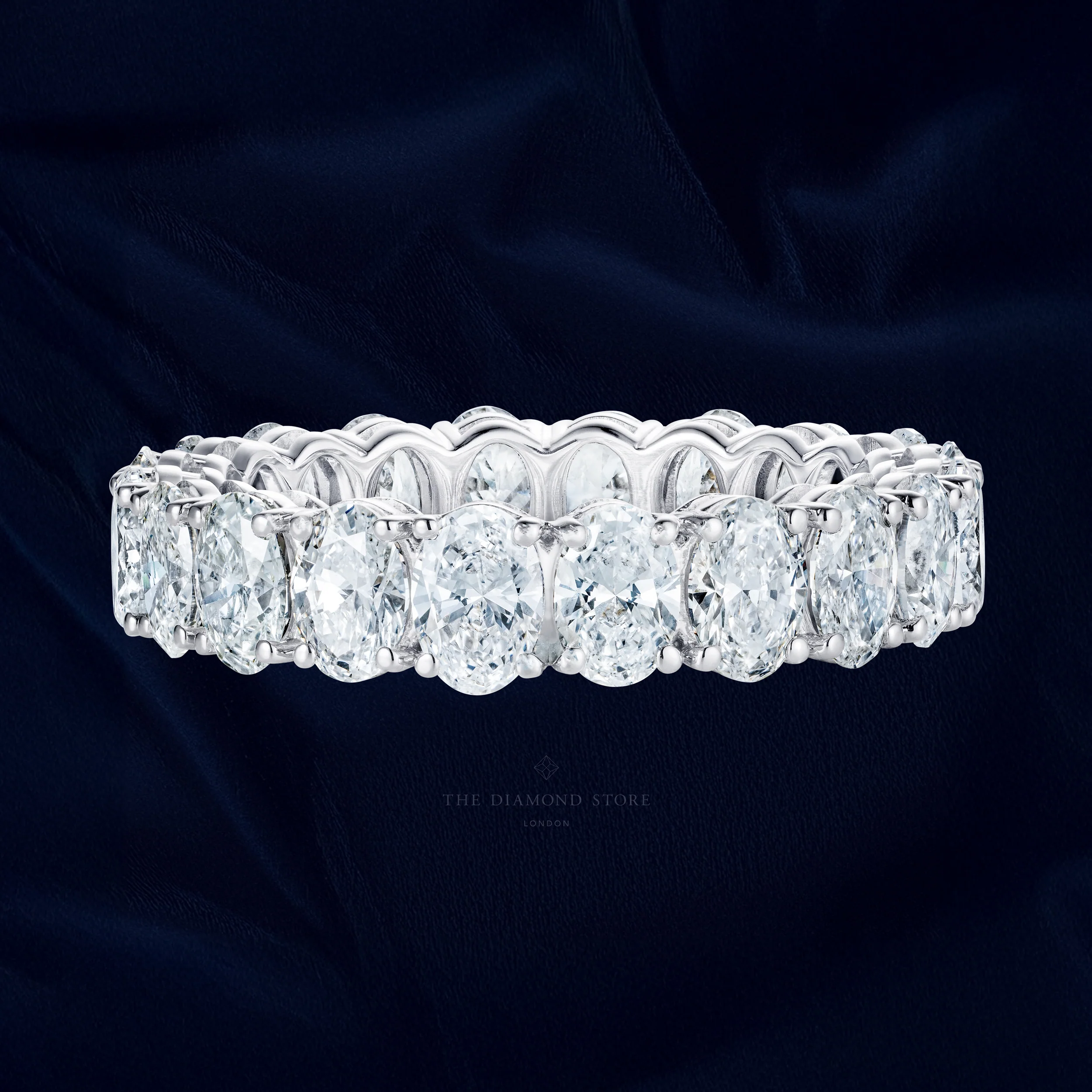 LUXE 4.00ct Lab Diamond Chloe Eternity Ring with IGI Certified Oval-Cut Diamonds in 18K White Gold - Image 7