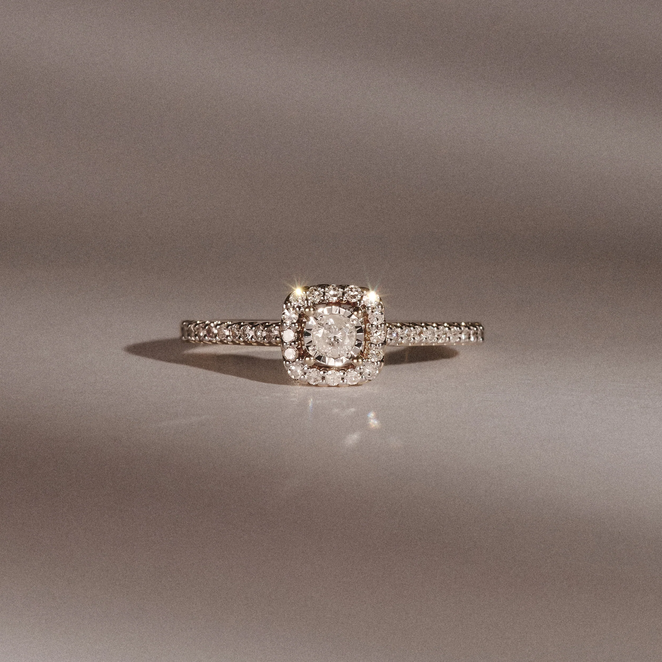 Masami Lab Diamond Halo Engagement Ring 0.25ct Pave Set in 18K Gold Vermeil - Image 2