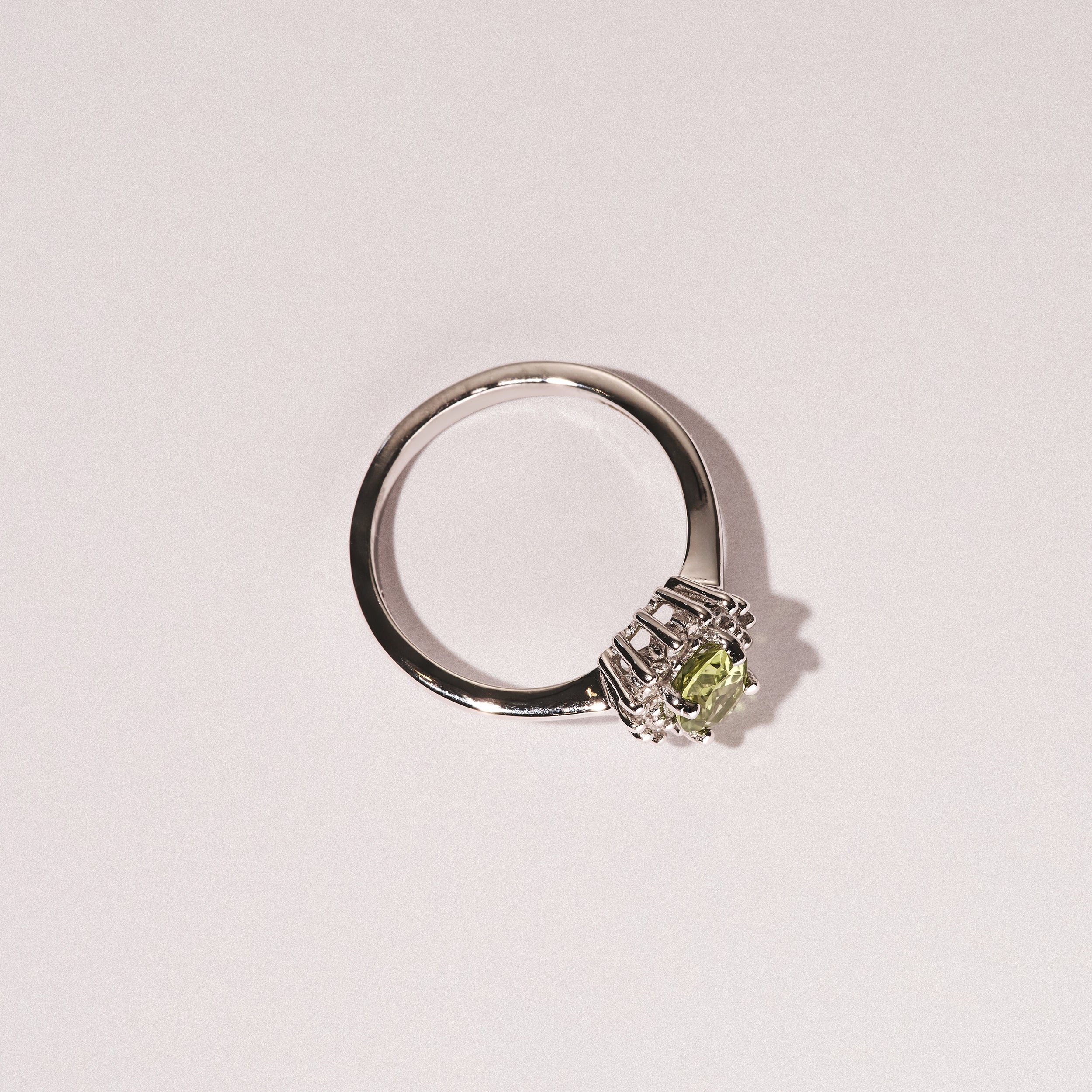 Peridot 7 x 5mm And Diamond 925 Sterling Silver Ring - Image 4