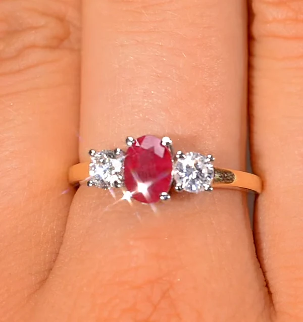 Ruby 1.15ct And Diamond 0.50ct 18K Gold Ring - Image 4