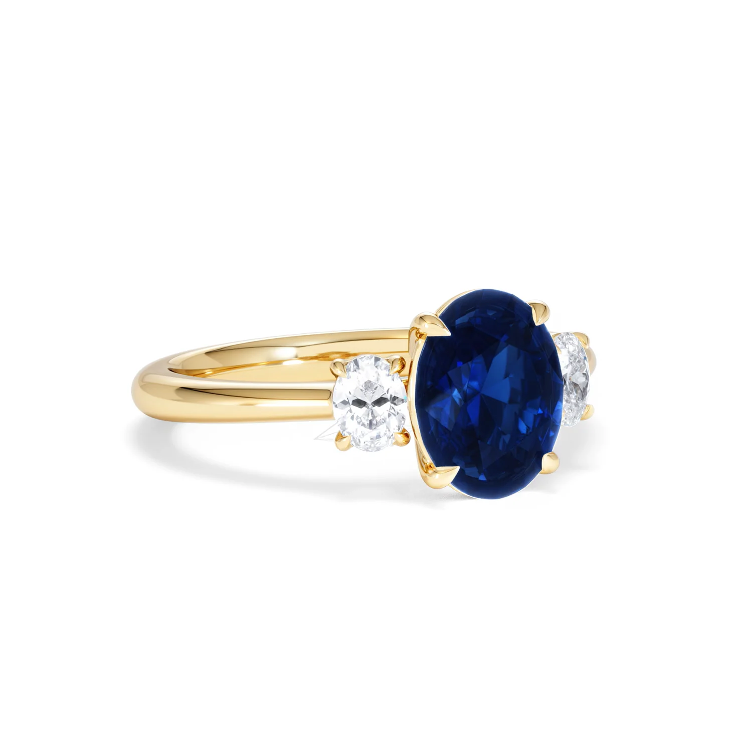 Solene 2.00ct Oval Cut Lab Sapphire and Lab Diamond 3 Stone Engament Ring in 18K Yellow Gold - Image 15