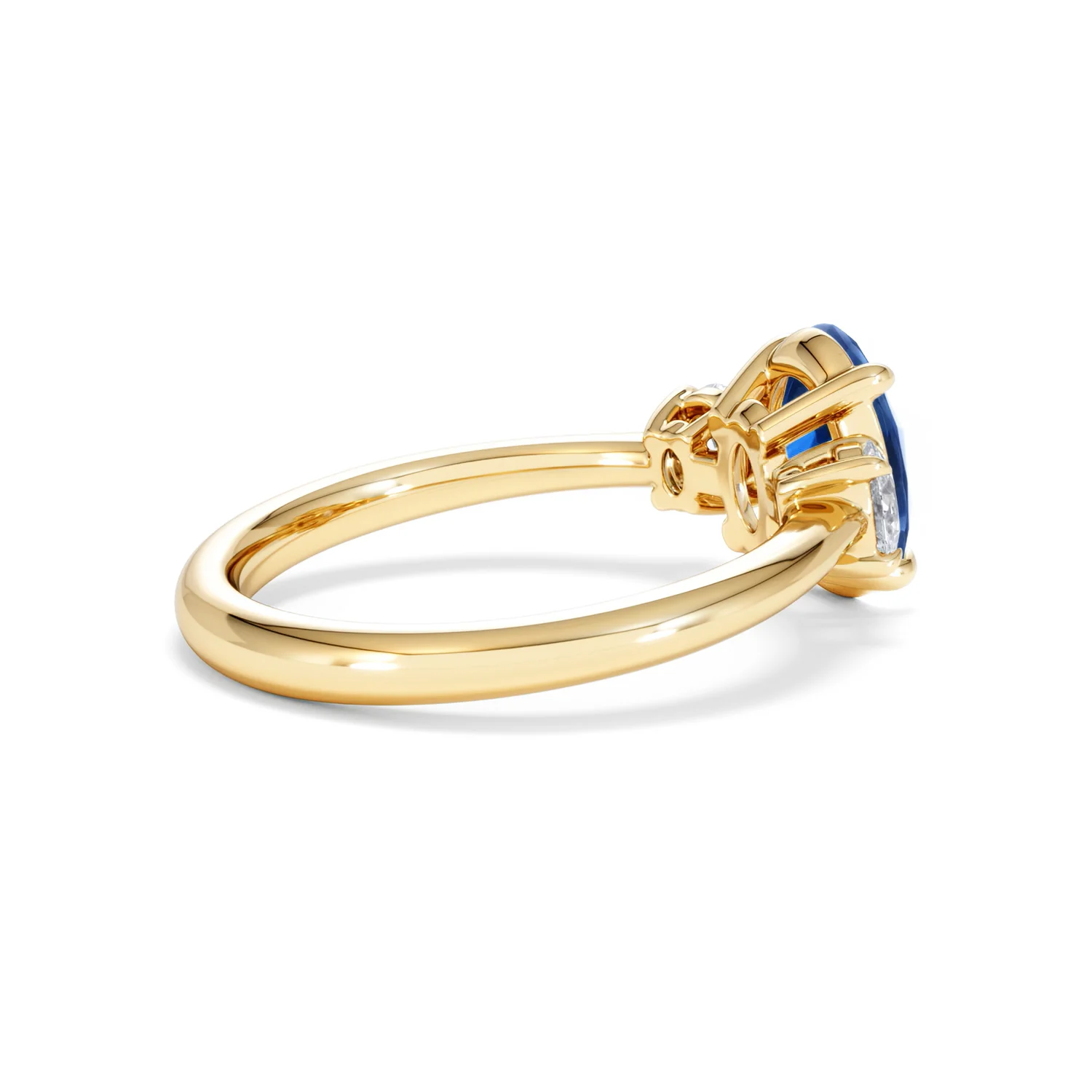 Solene 2.00ct Oval Cut Lab Sapphire and Lab Diamond 3 Stone Engament Ring in 18K Yellow Gold - Image 35
