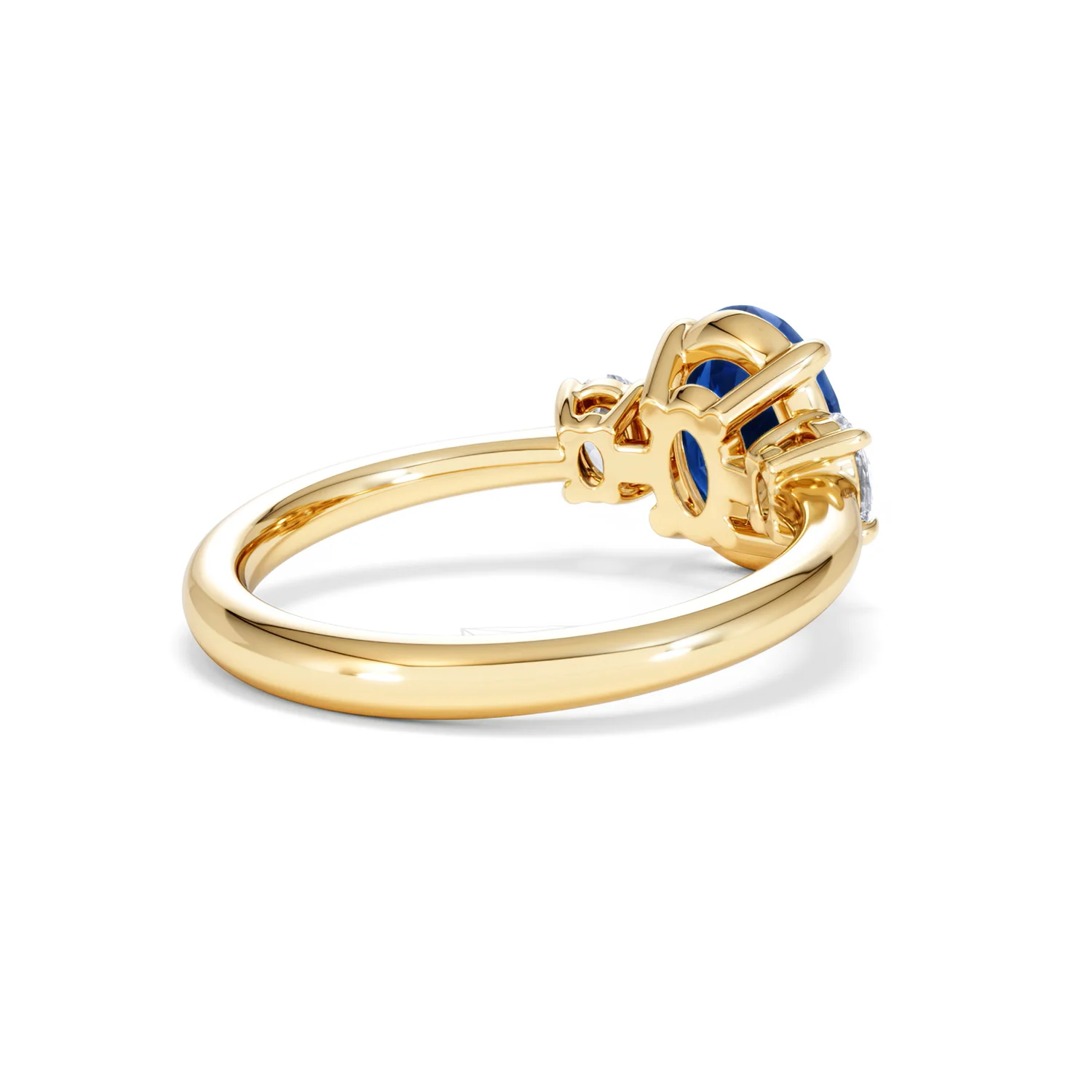 Solene 2.00ct Oval Cut Lab Sapphire and Lab Diamond 3 Stone Engament Ring in 18K Yellow Gold - Image 40