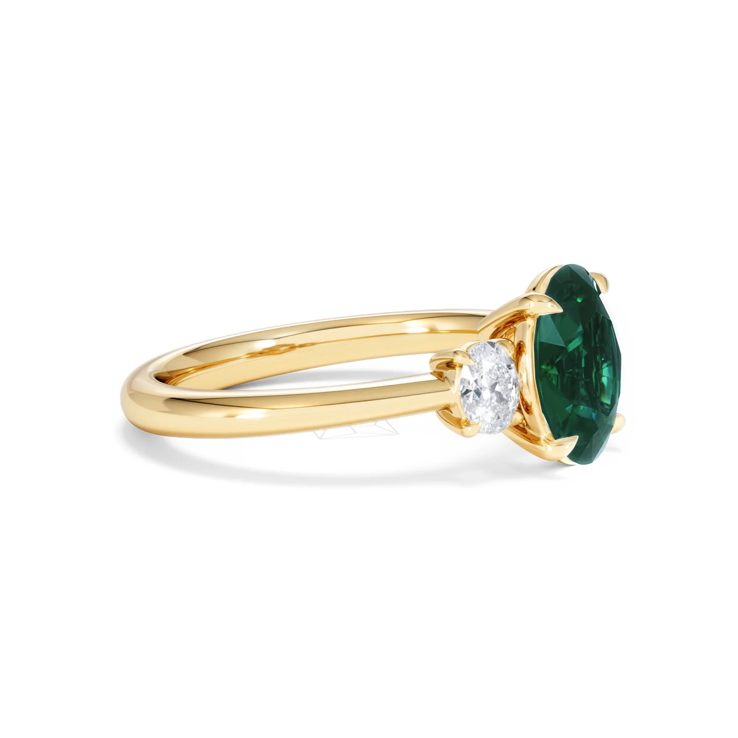Solene 2.00ct Oval Lab Emerald and Lab Diamond 3 Stone Engagement Ring in 18K Yellow Gold - Image 22
